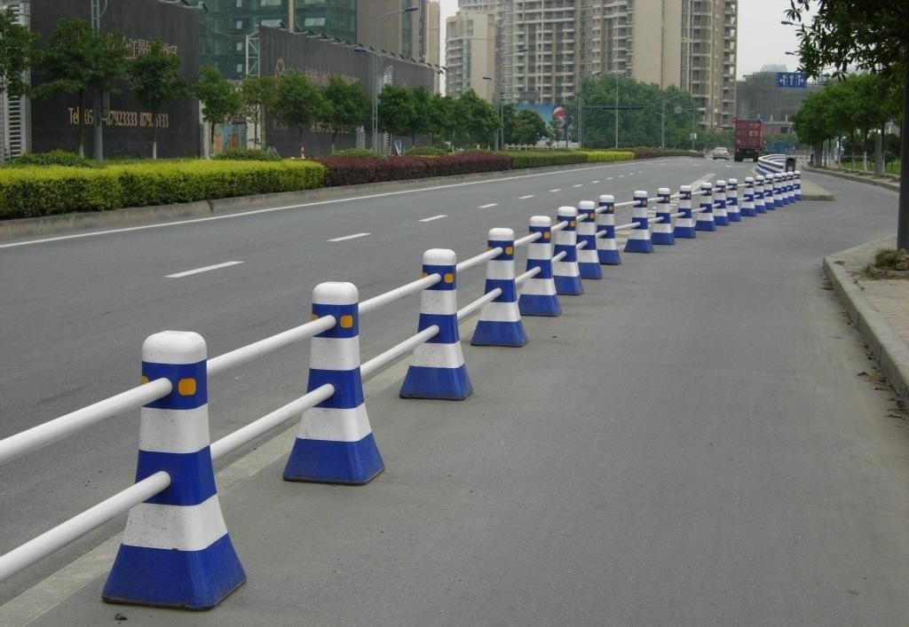 市政道路護欄